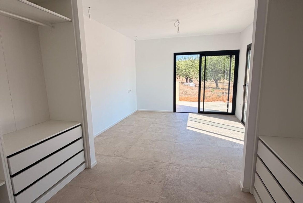 New Build House for Annual Rent in Buscastell