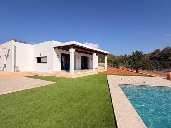 New Build House for Annual Rent in Buscastell