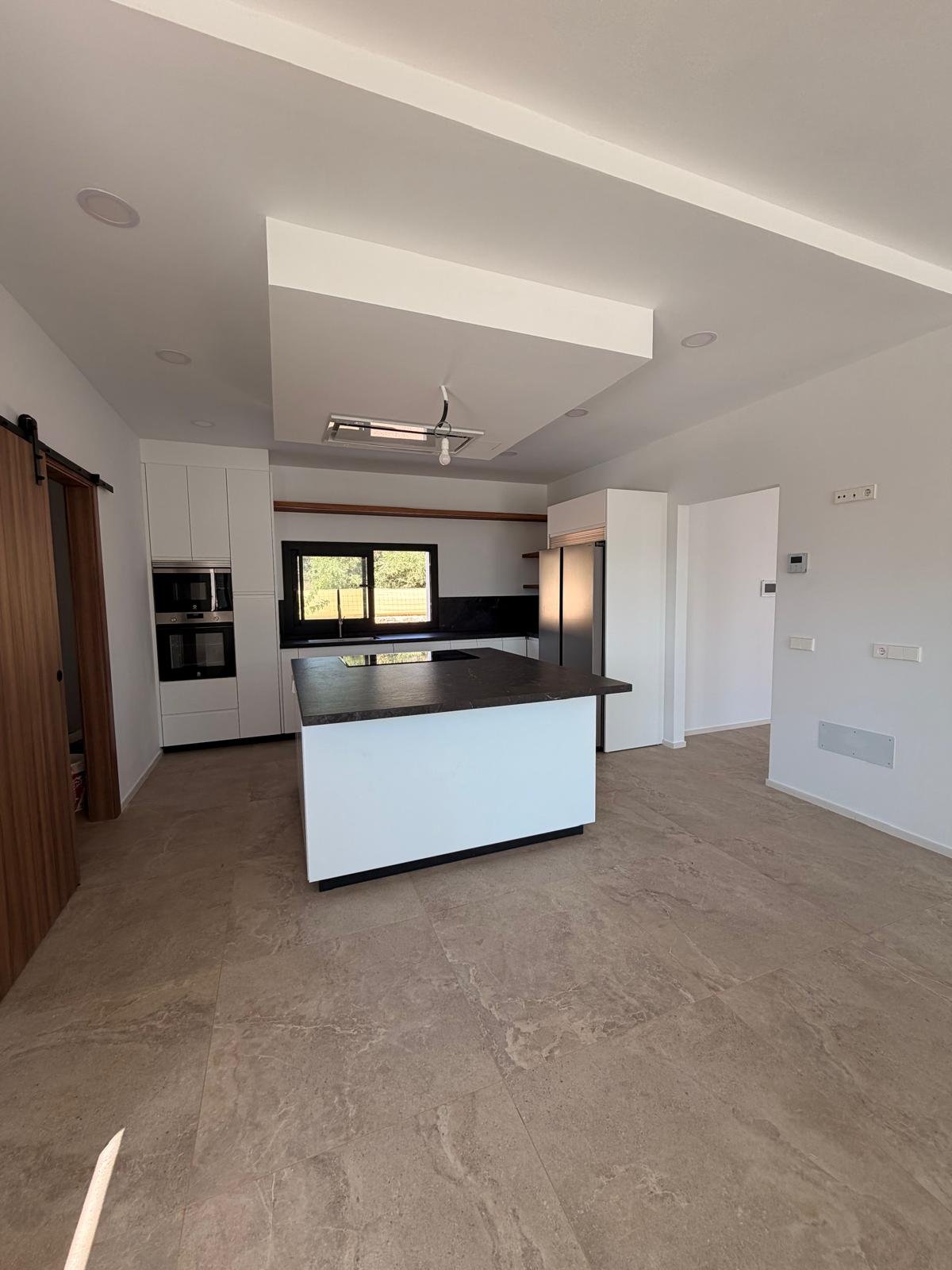 New Build House for Annual Rent in Buscastell