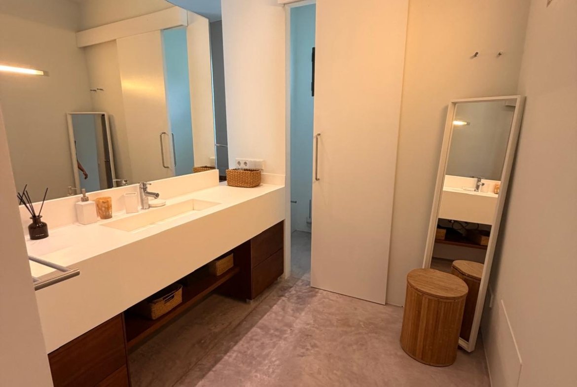 Luxury 4-Bedroom Villa in Las Salinas – Long-Term Rental