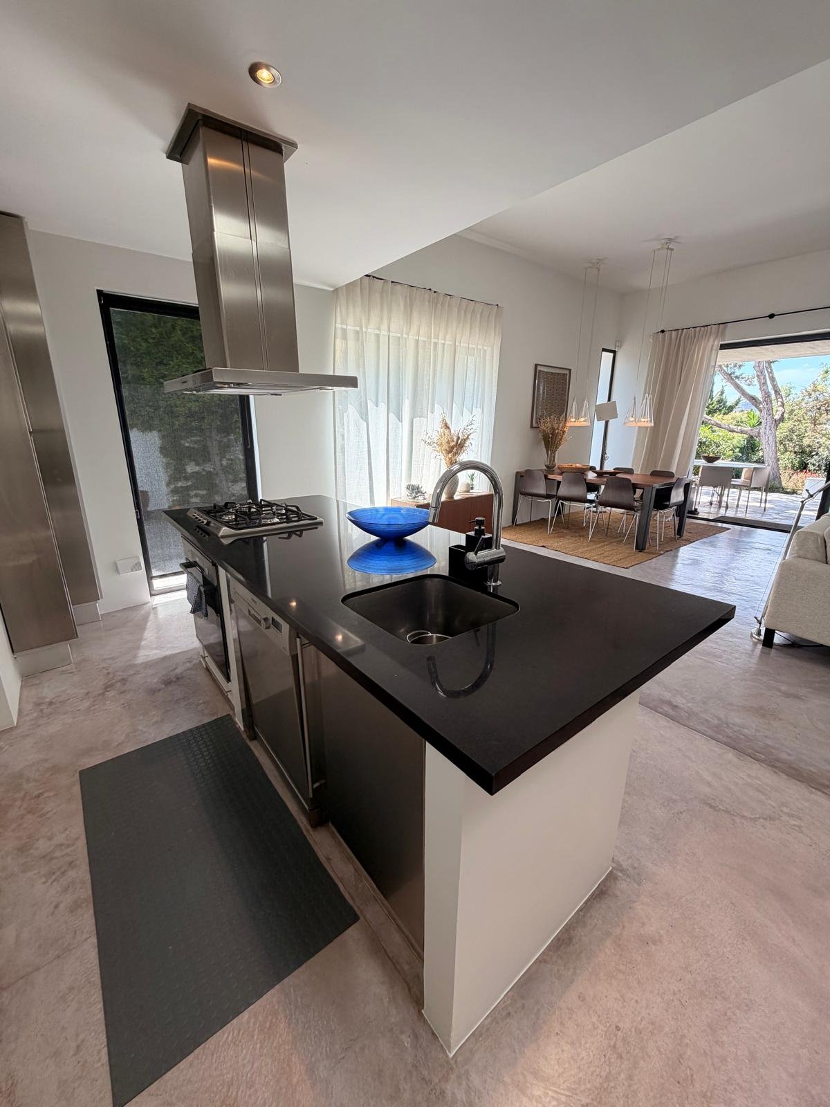 Luxury 4-Bedroom Villa in Las Salinas – Long-Term Rental