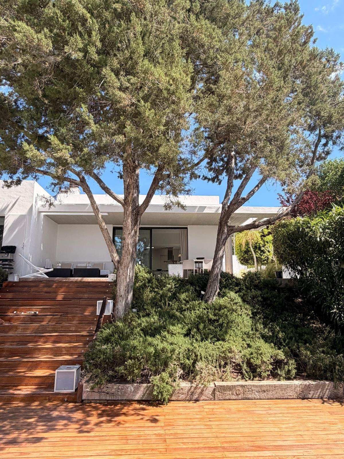 Luxury 4-Bedroom Villa in Las Salinas – Long-Term Rental