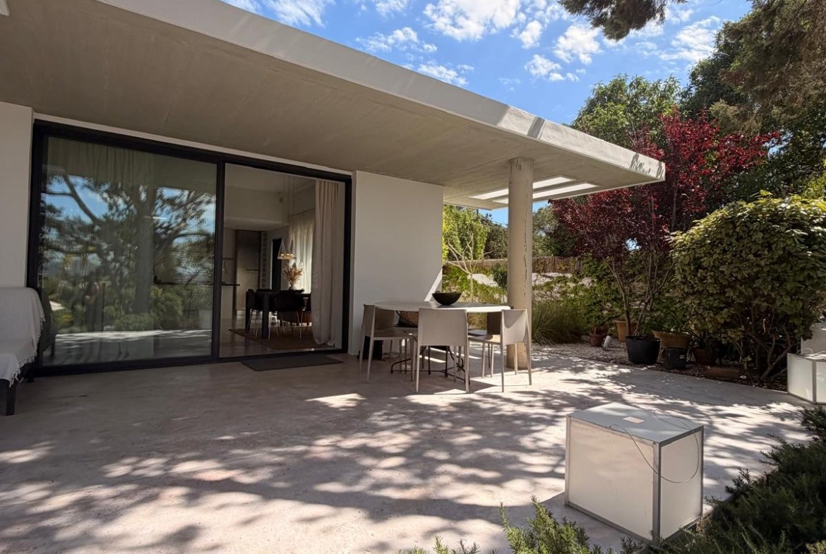 Luxury 4-Bedroom Villa in Las Salinas – Long-Term Rental