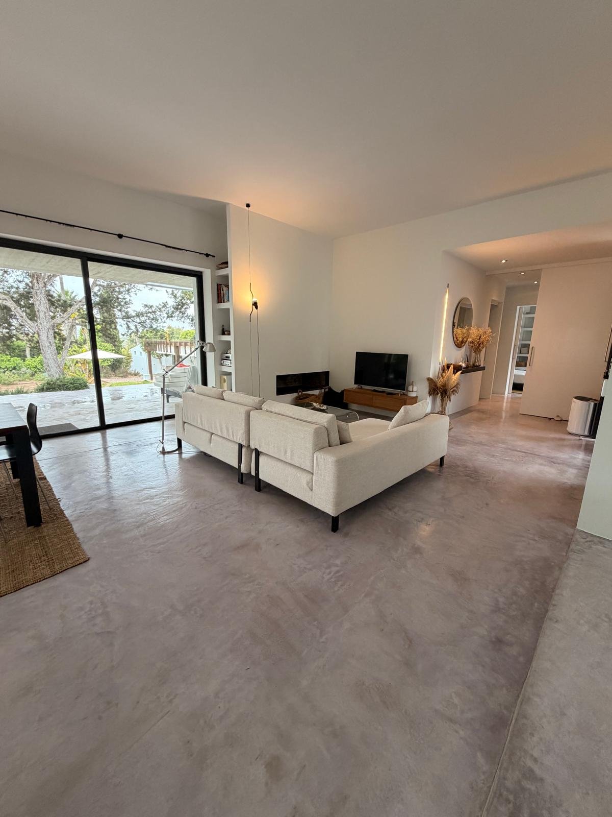 Luxury 4-Bedroom Villa in Las Salinas – Long-Term Rental