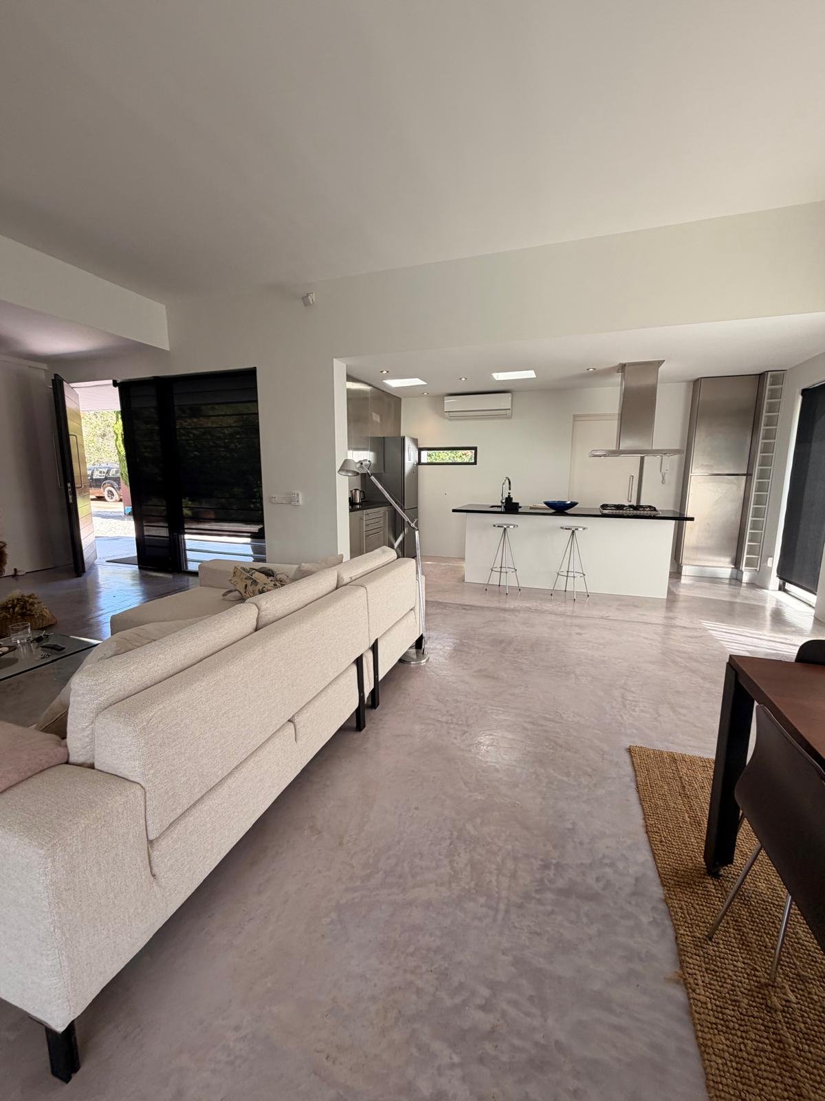 Luxury 4-Bedroom Villa in Las Salinas – Long-Term Rental