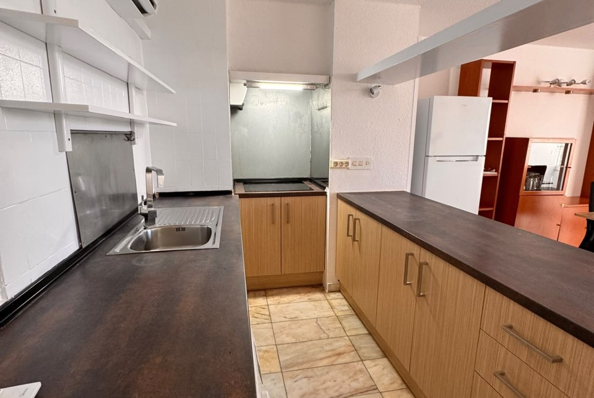 1-Bedroom Apartment with Sea Views in Figueretas – Long-Term Rental