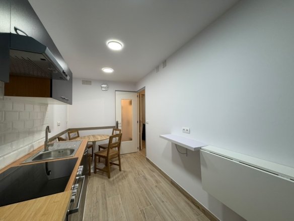 Newly Refurbished 3-Bedroom Apartment in Ibiza Town