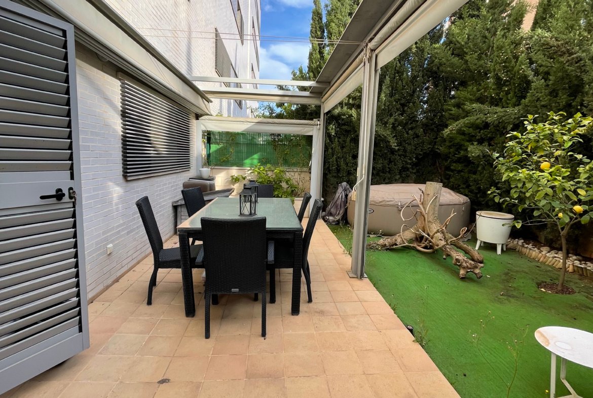 Beautiful 2-Bedroom Groundfloor Apartment for Sale in Can Misses
