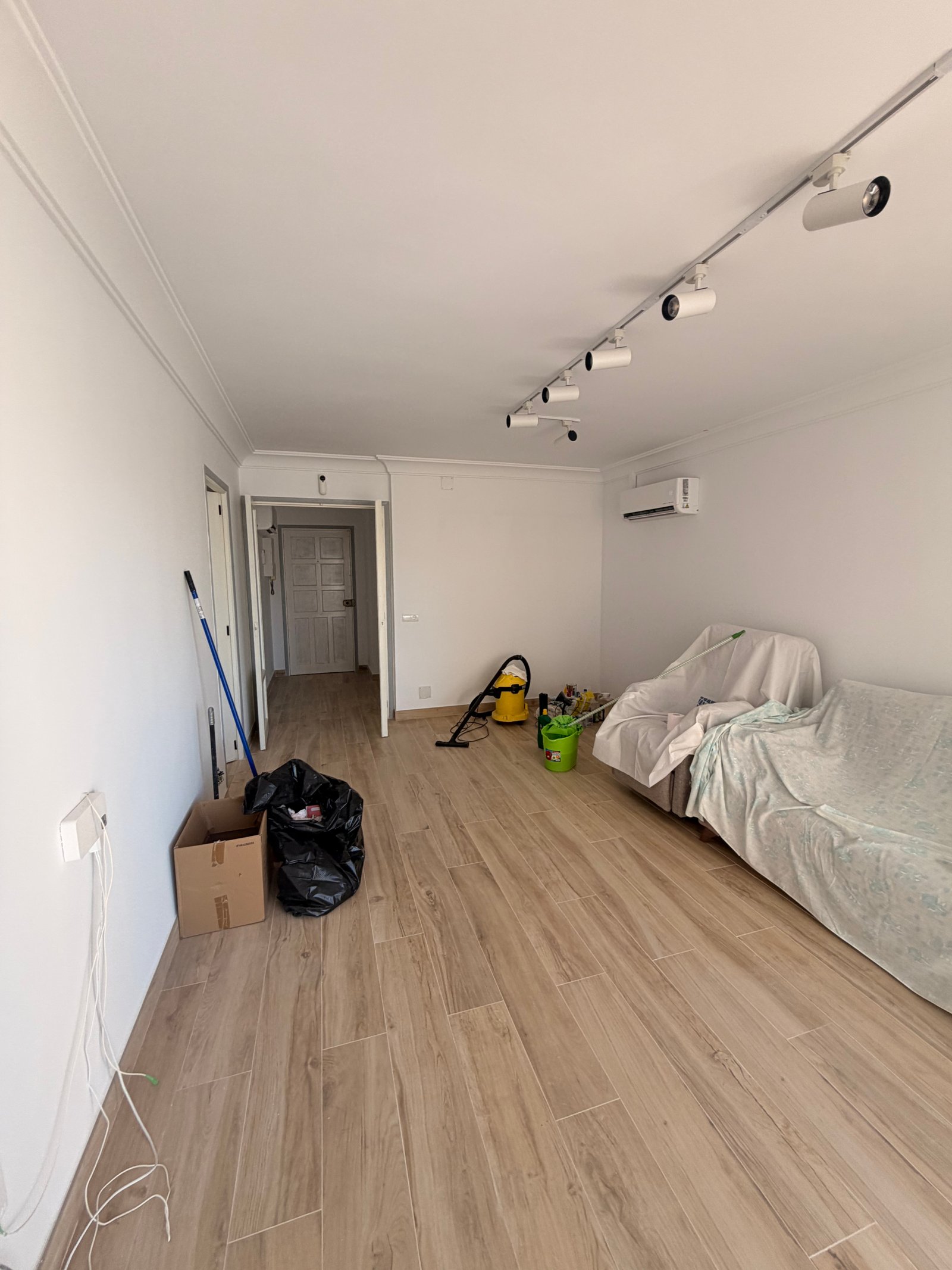 Newly Refurbished 3-Bedroom Apartment in Ibiza Town
