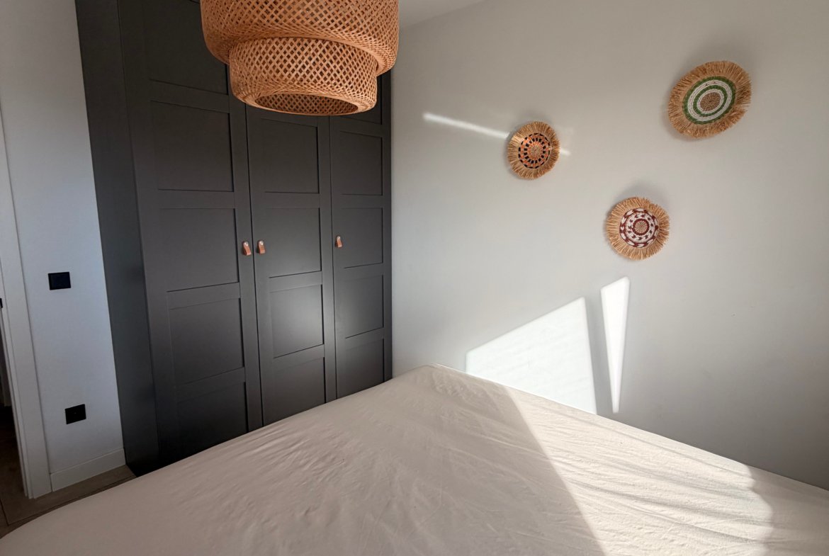 1-Bedroom Apartment for Long-Term Rental in Santa Eulalia