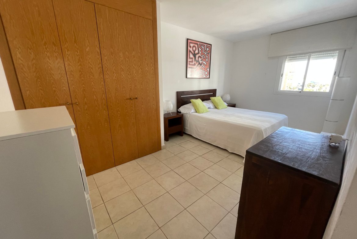 2-Bedroom Apartment for Long-Term Rental in Marina Botafoch