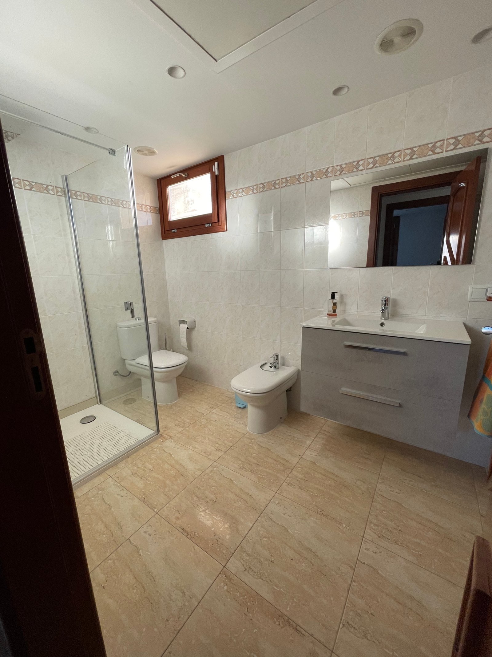 IMG_8603 Beautiful 3-bed apartment with parking for 2 cars in Playa d’en Bossa