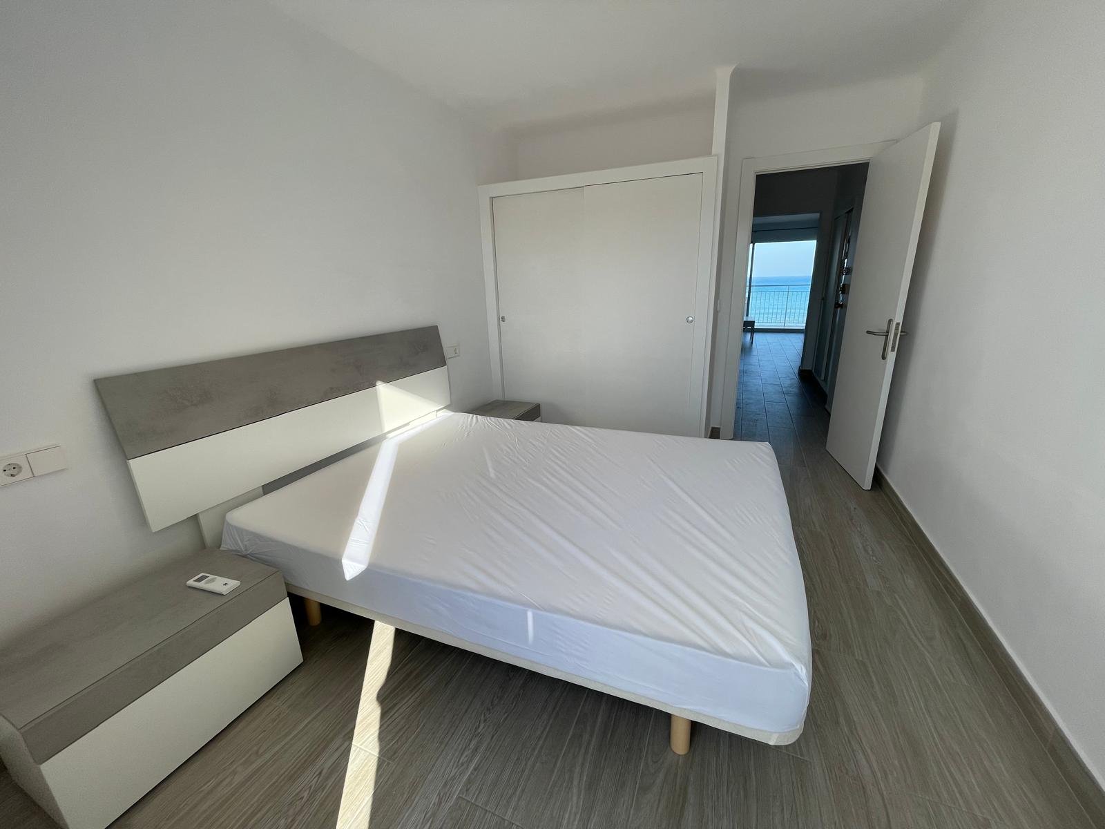 PHOTO-2026-09-01-10-05-26 4 Refurbished 1-Bedroom Apartment with Sea Views in Figueretas