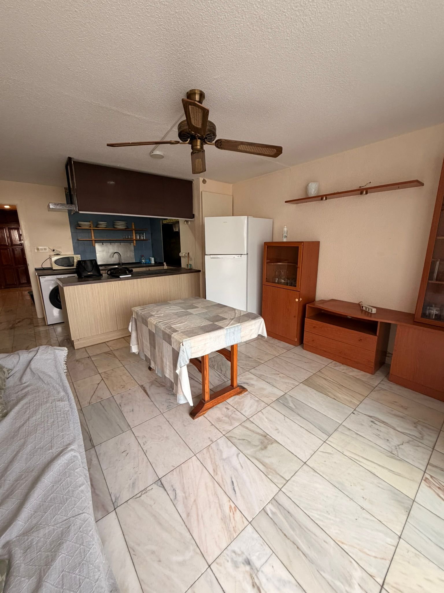 1-Bedroom Apartment with Sea Views in Figueretas – Long-Term Rental