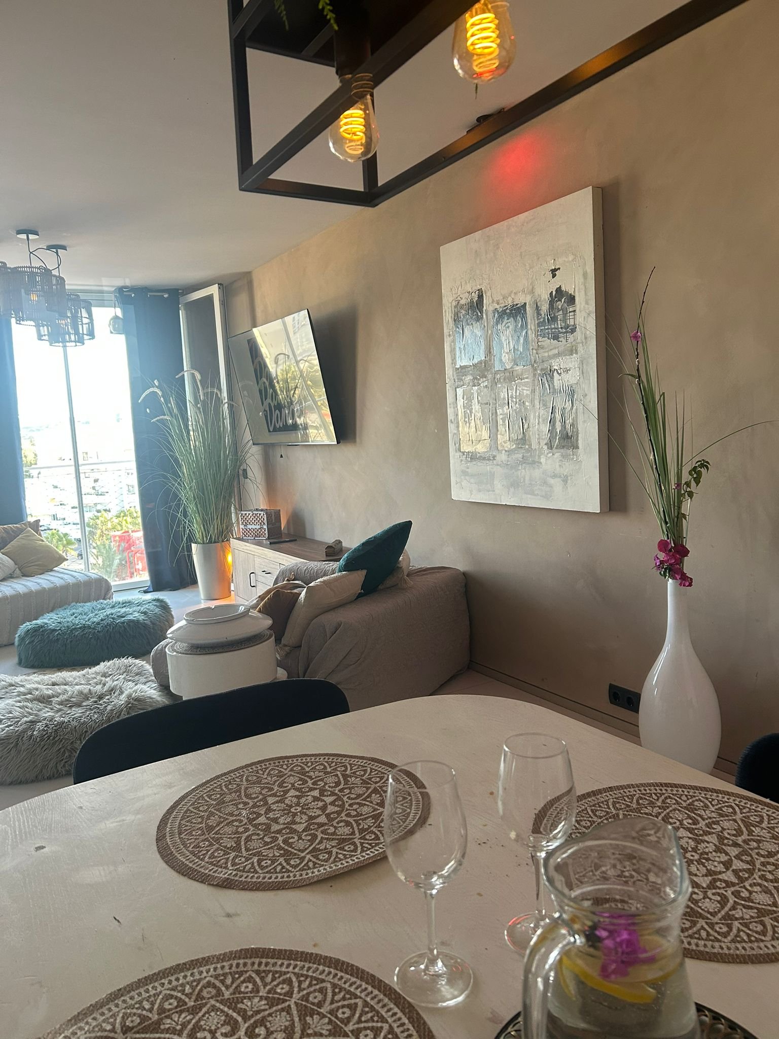 Stylish 2-Bedroom Apartment in Patio Blanco For Sale