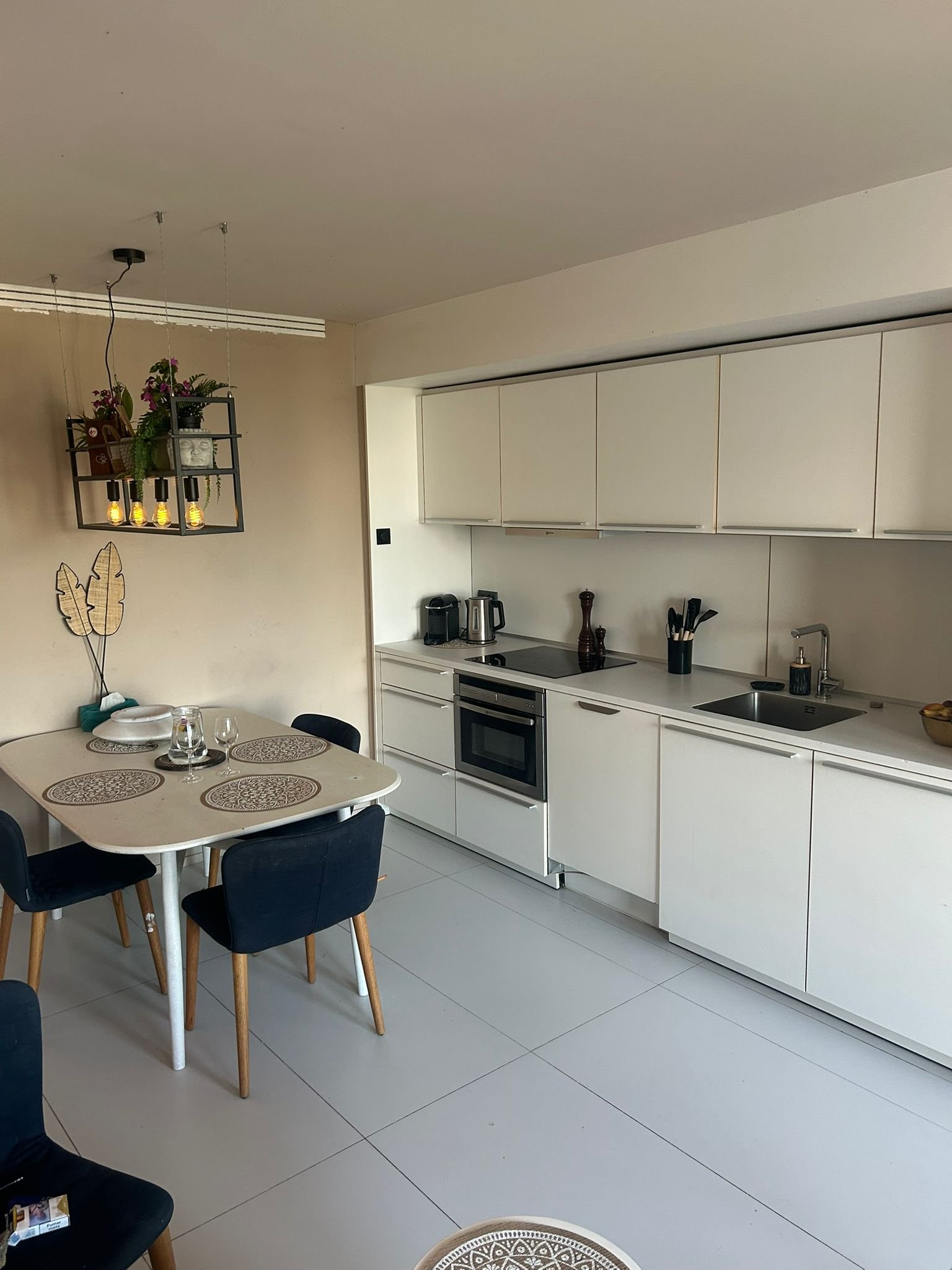 Stylish 2-Bedroom Apartment in Patio Blanco For Sale