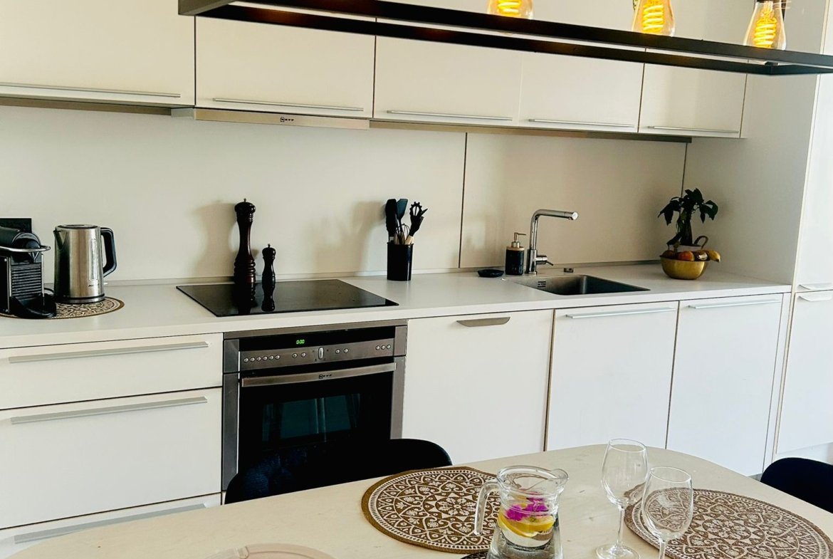 Stylish 2-Bedroom Apartment in Patio Blanco For Sale