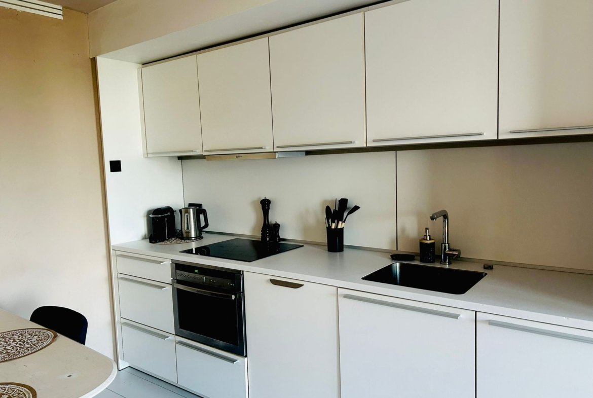Stylish 2-Bedroom Apartment in Patio Blanco For Sale