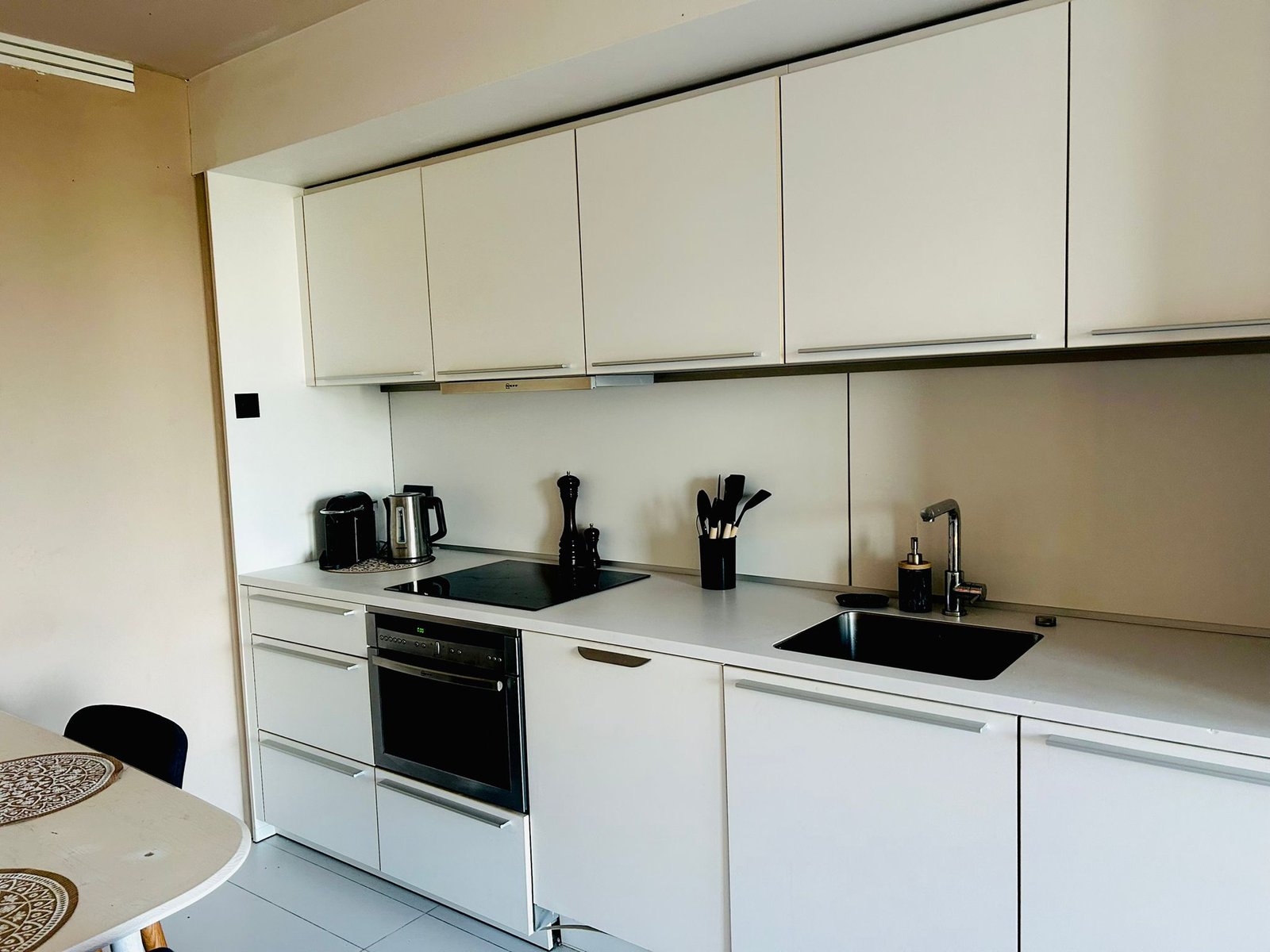 Stylish 2-Bedroom Apartment in Patio Blanco For Sale