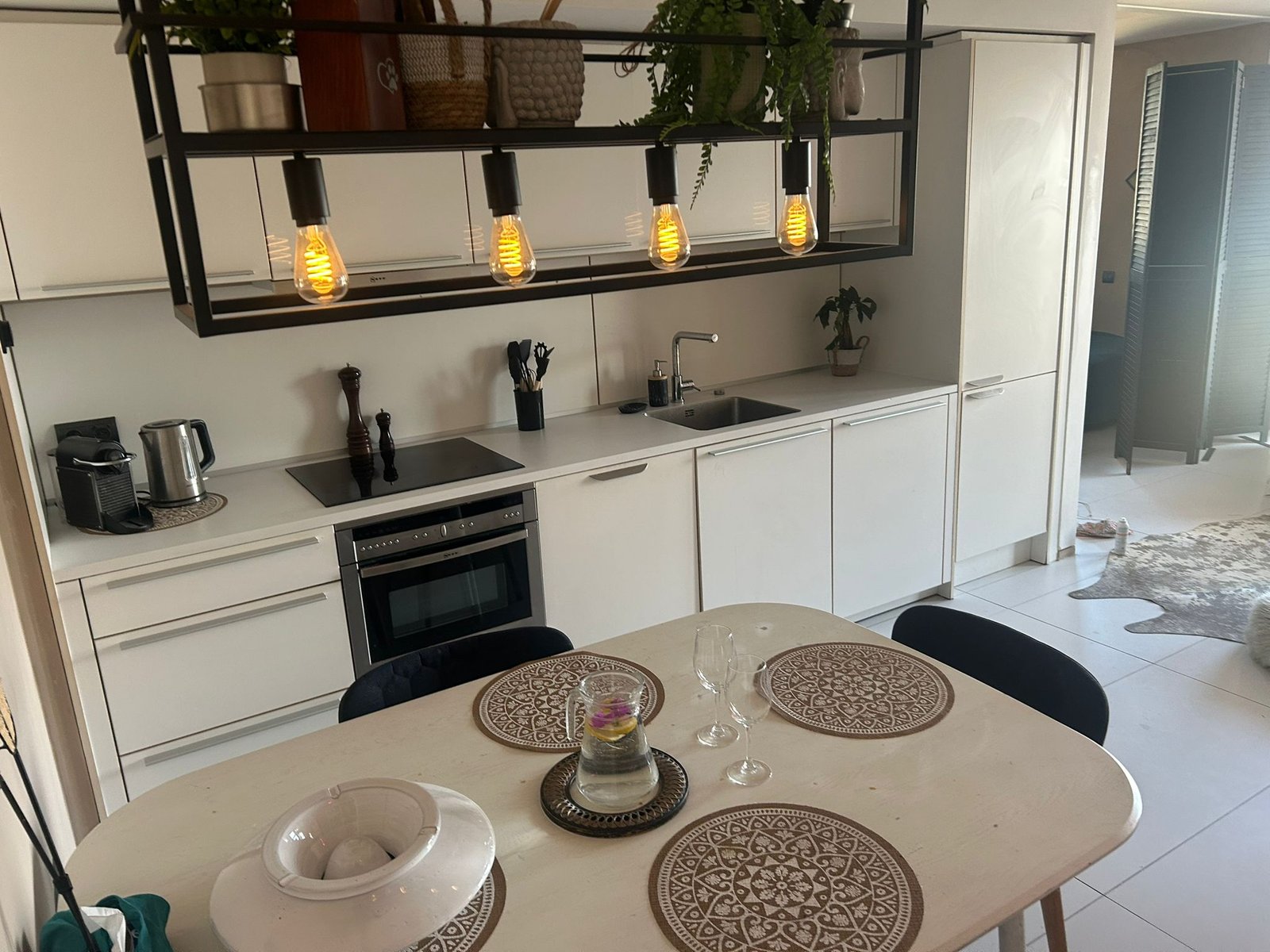 Stylish 2-Bedroom Apartment in Patio Blanco For Sale
