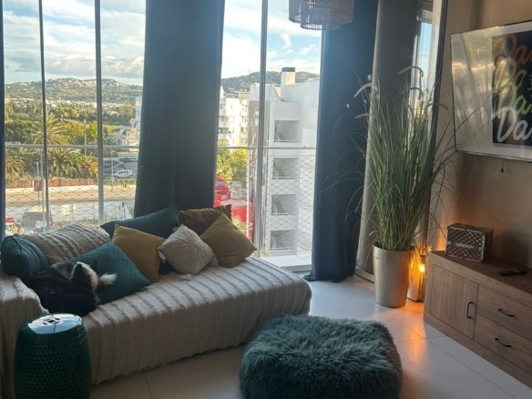 Stylish 2-Bedroom Apartment in Patio Blanco For Sale