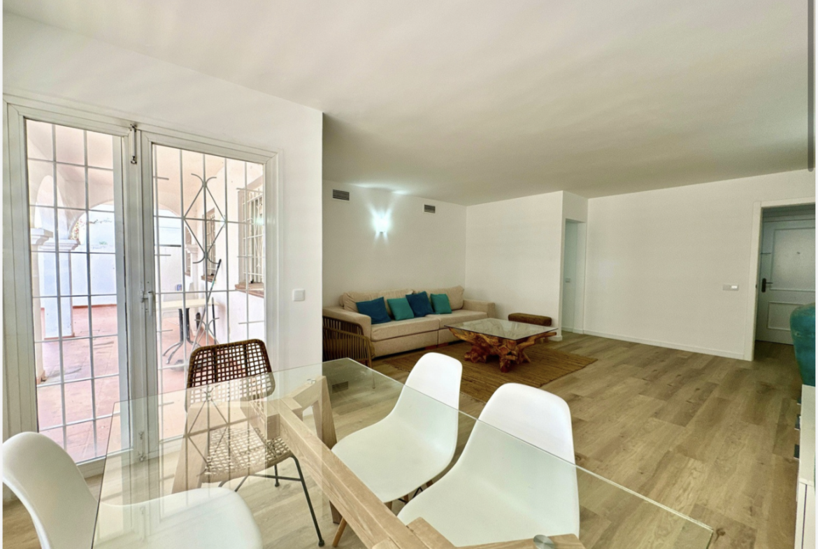 Beautiful Apartment in Marina Botafoch for Annual Rent from 1.11.2026