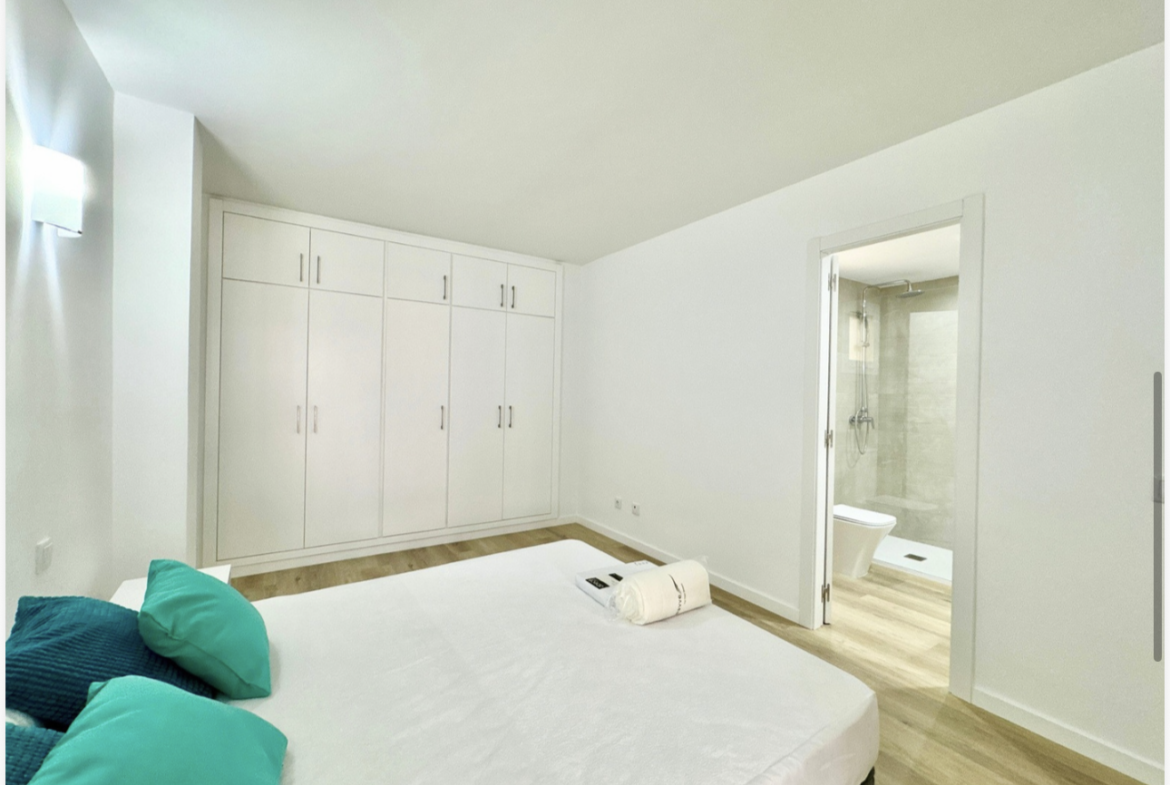Beautiful Apartment in Marina Botafoch for Annual Rent from 1.11.2026