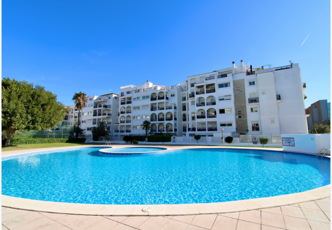 Beautiful Apartment in Marina Botafoch for Annual Rent from 1.11.2026