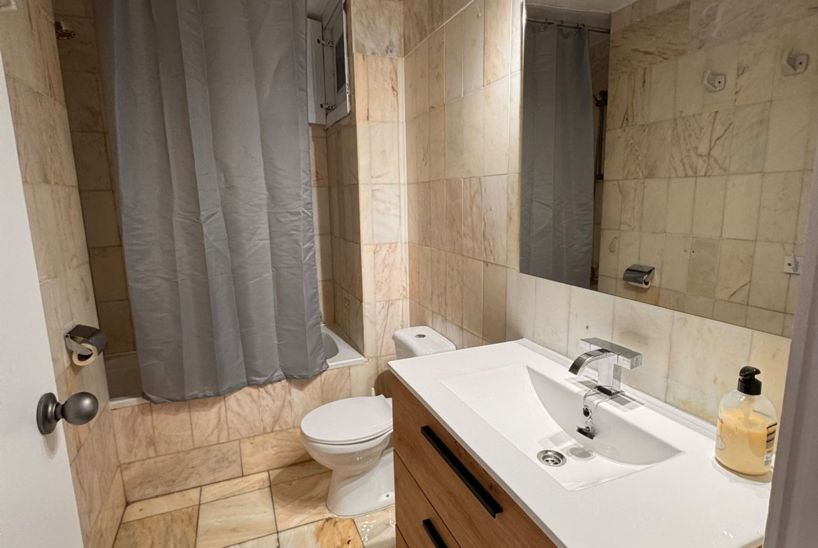 1-Bedroom Apartment with Sea Views in Figueretas – Long-Term Rental