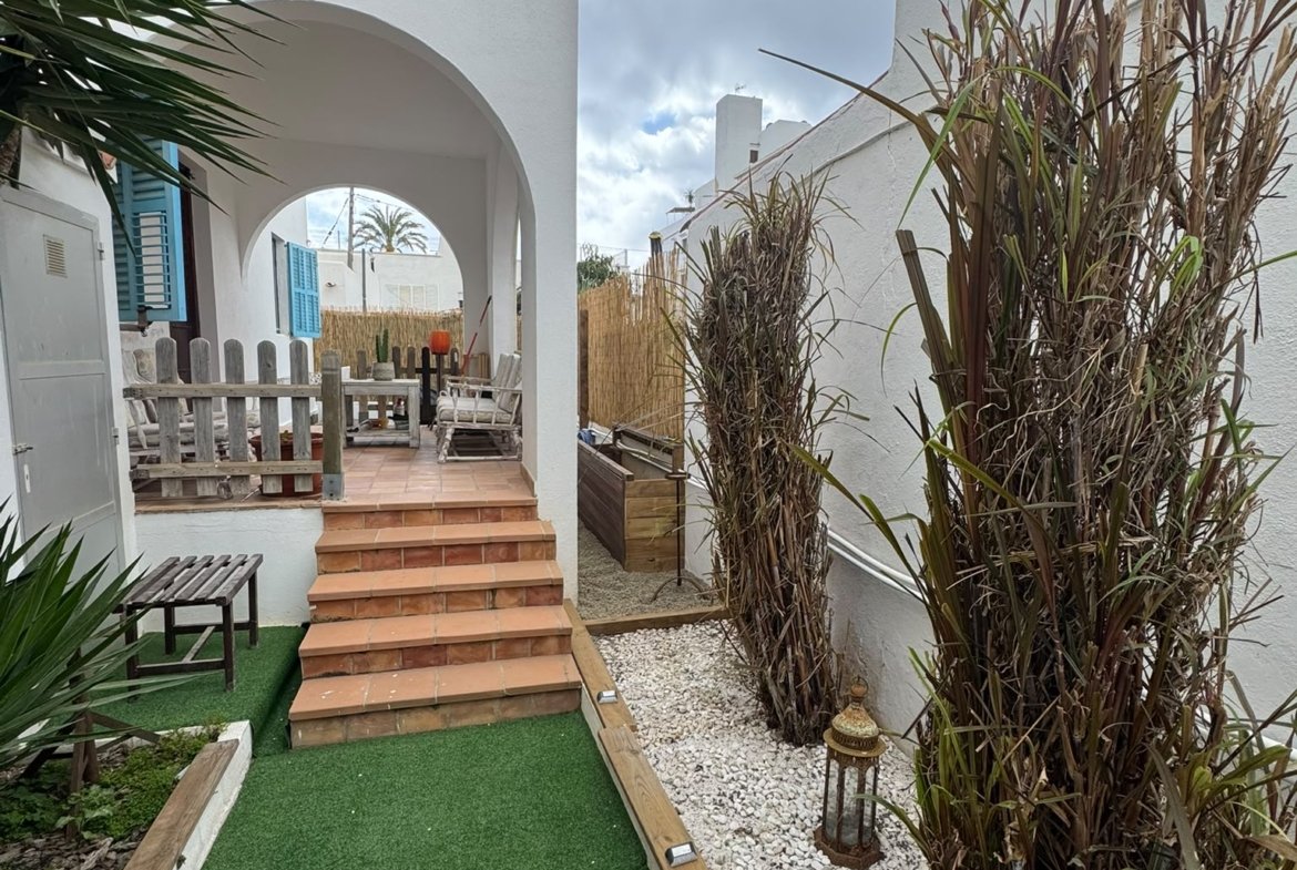 RENTED Ground Floor Apartment with Garden for Long-Term Rental in Santa Eulalia