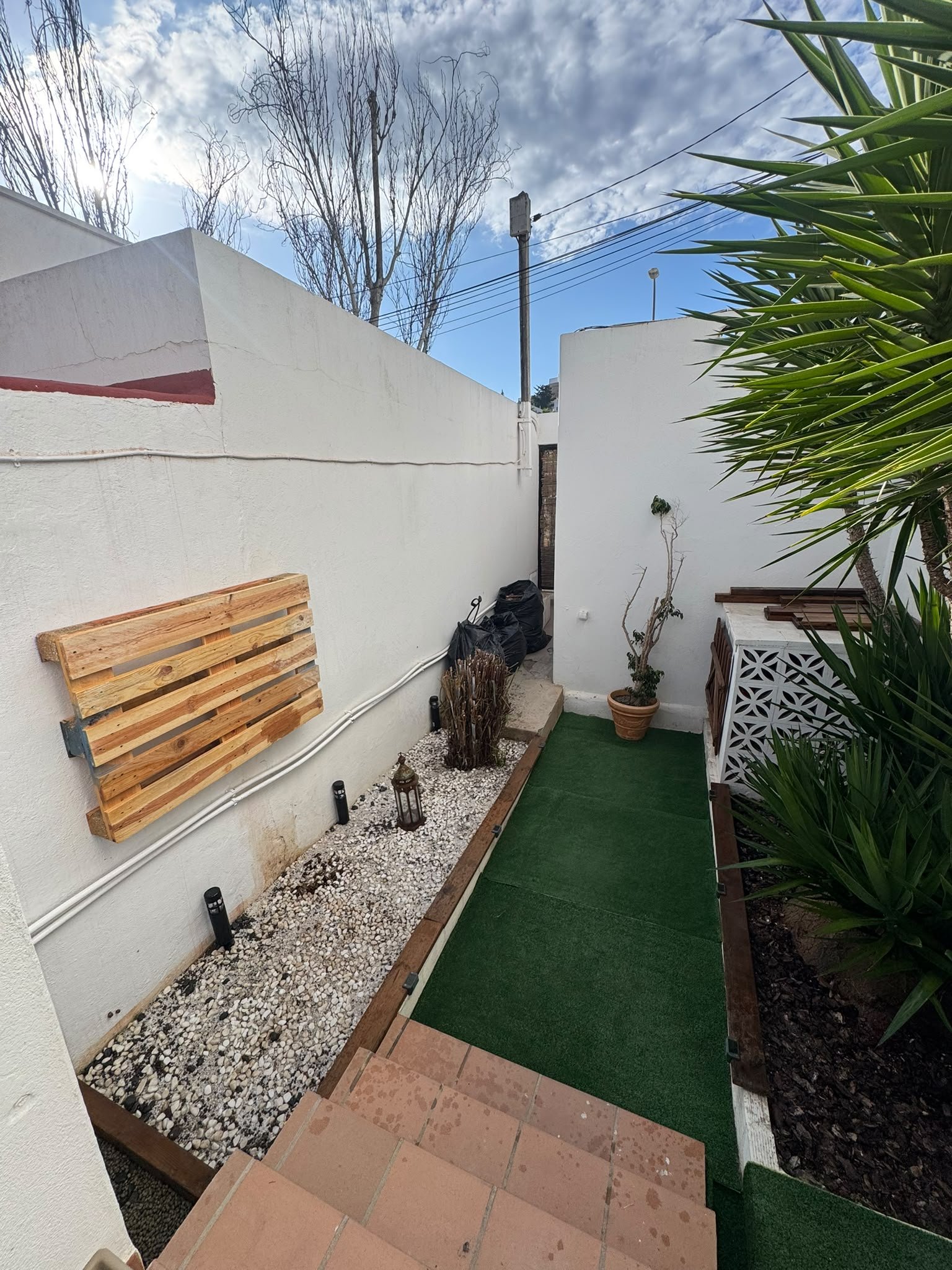 9c0cbfce-3518-493e-9f79-6a47d0750c27 RENTED Ground Floor Apartment with Garden for Long-Term Rental in Santa Eulalia