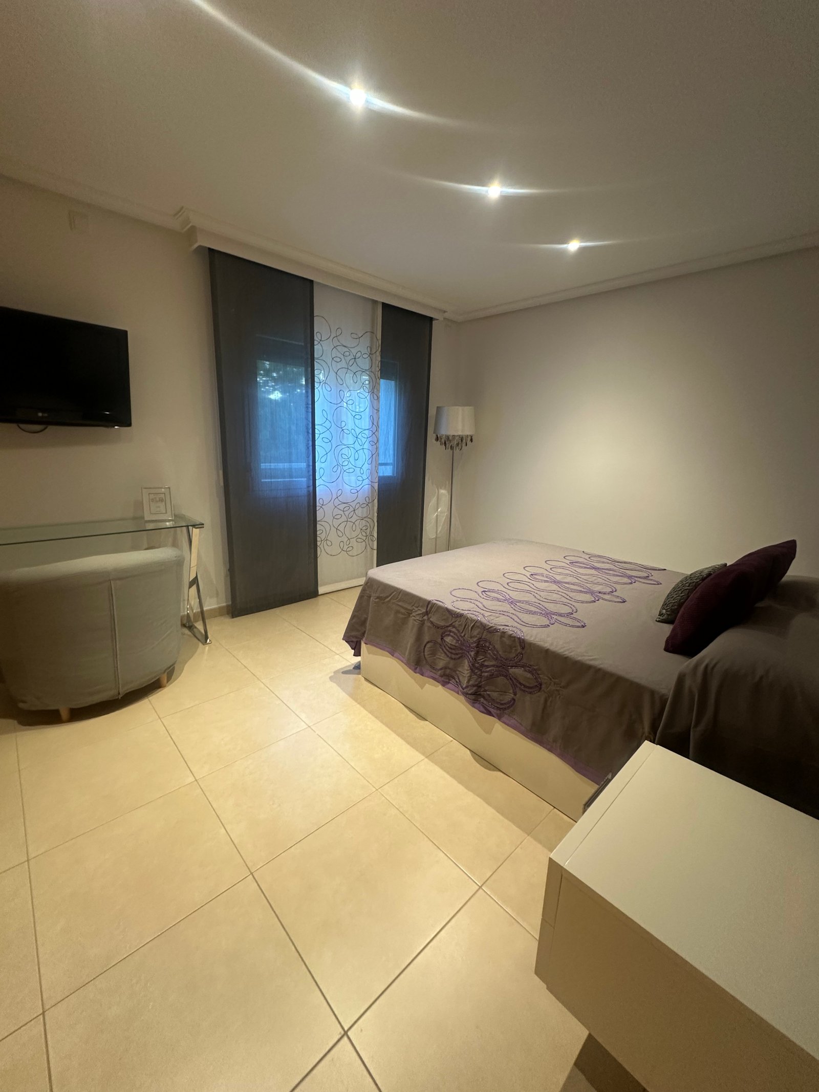 IMG_3512 3-Bedroom Groundfloor Apartment with Private Pool for Long-Term Rental in Es Viver