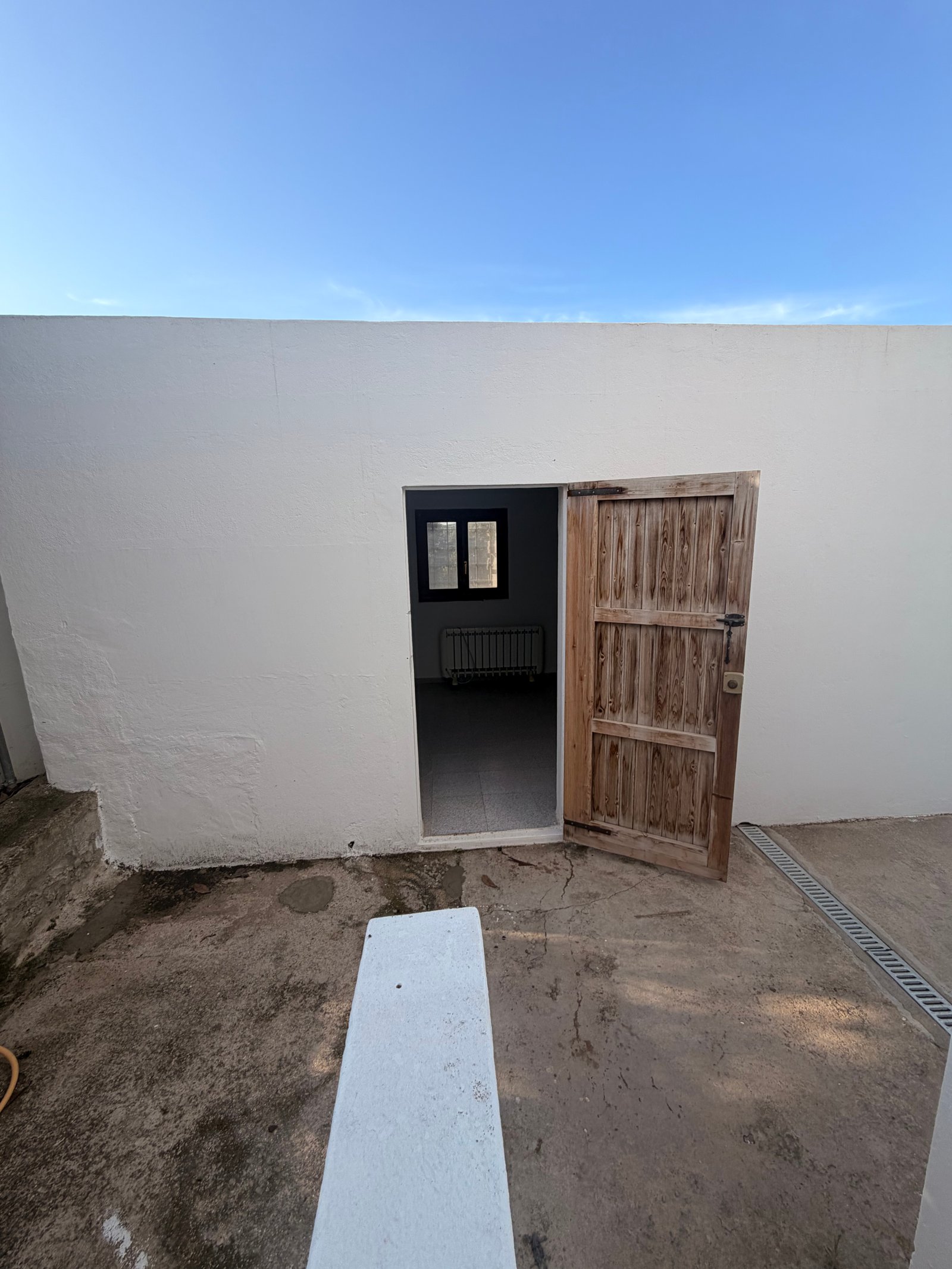 Country House with Garden for Long-Term Rental in Benimussa