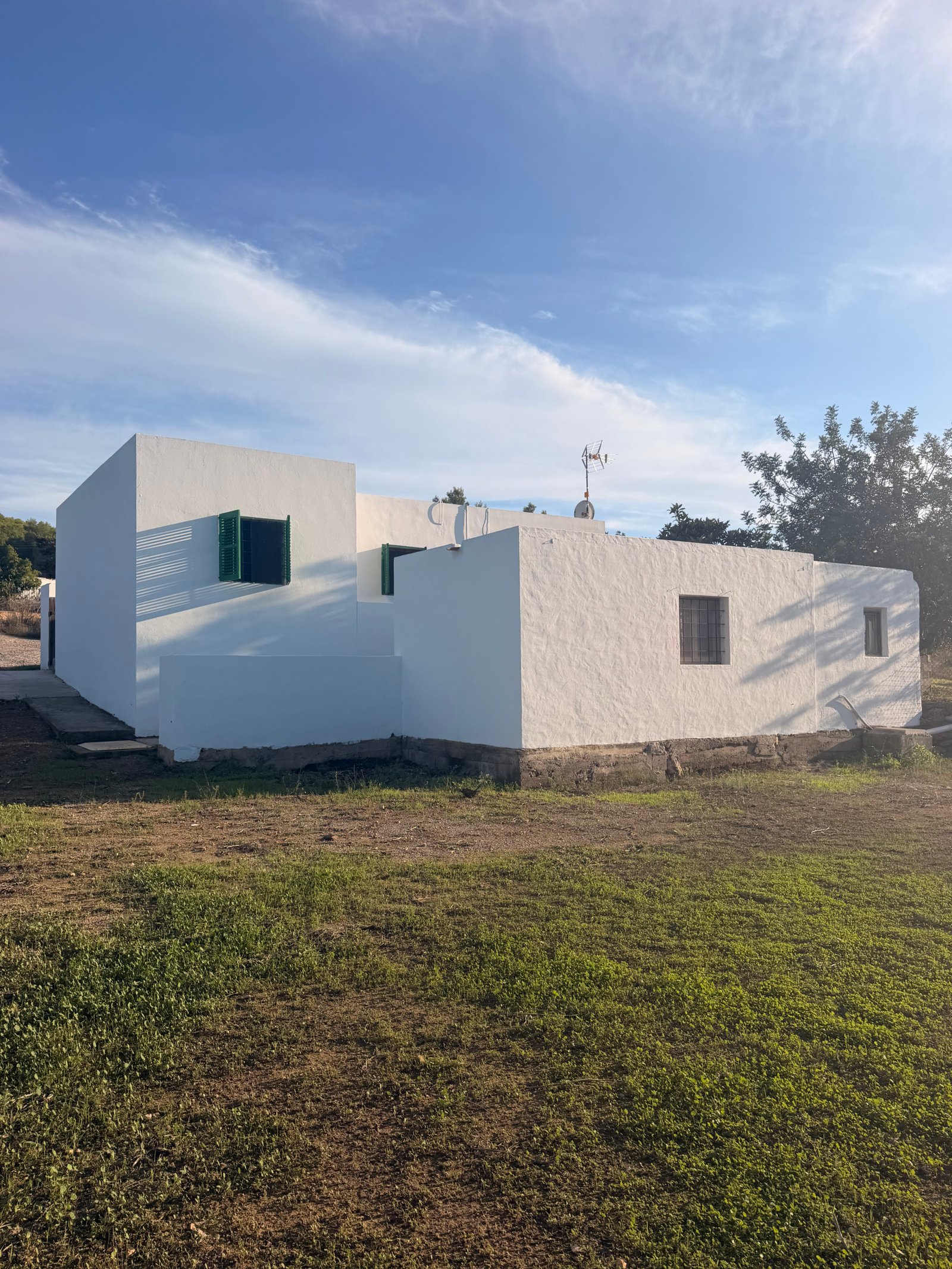 Country House with Garden for Long-Term Rental in Benimussa