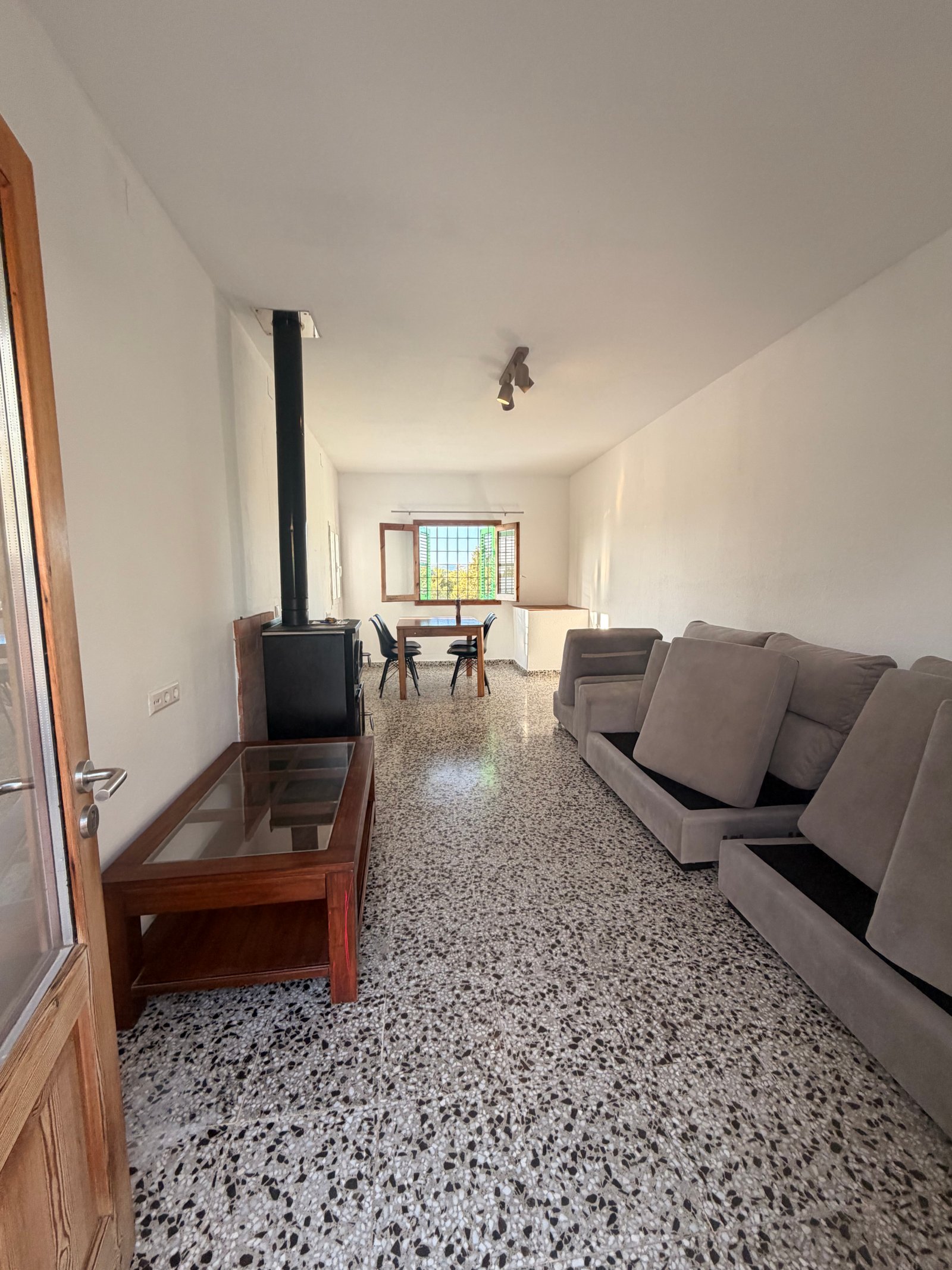 Country House with Garden for Long-Term Rental in Benimussa