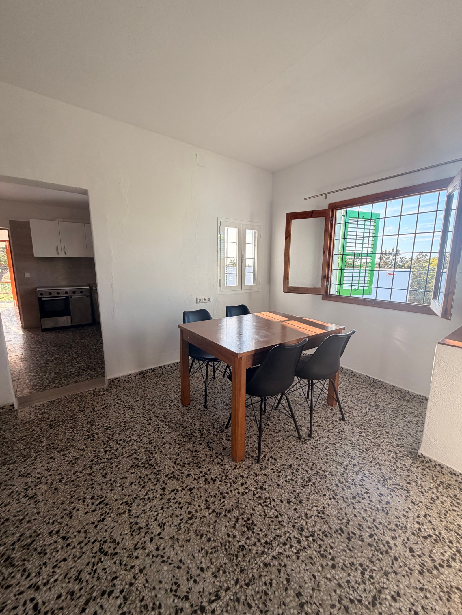 Country House with Garden for Long-Term Rental in Benimussa
