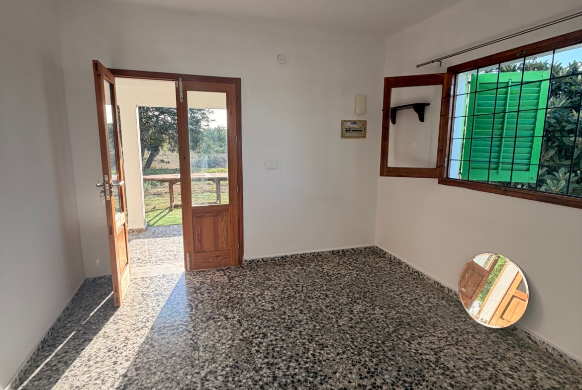 Country House with Garden for Long-Term Rental in Benimussa