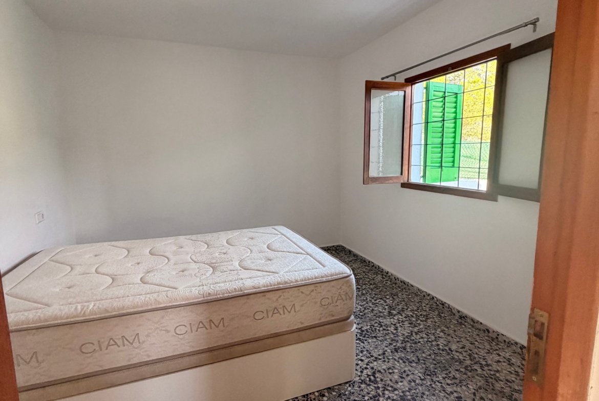 Country House with Garden for Long-Term Rental in Benimussa