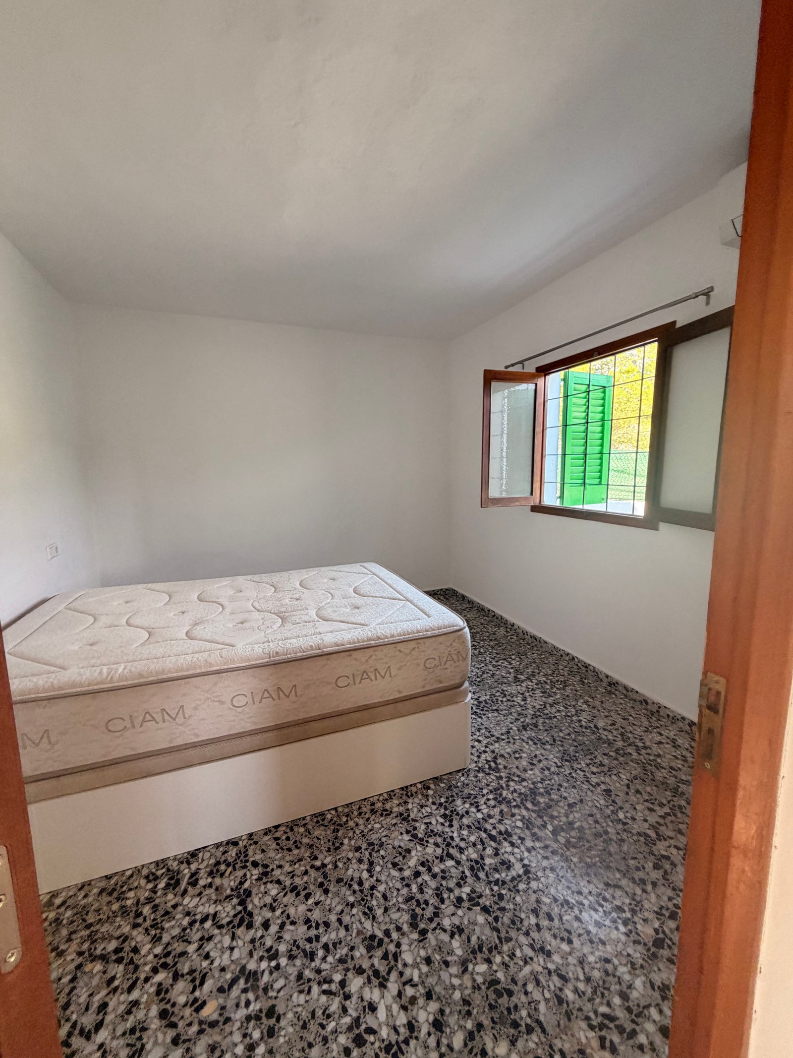 Country House with Garden for Long-Term Rental in Benimussa