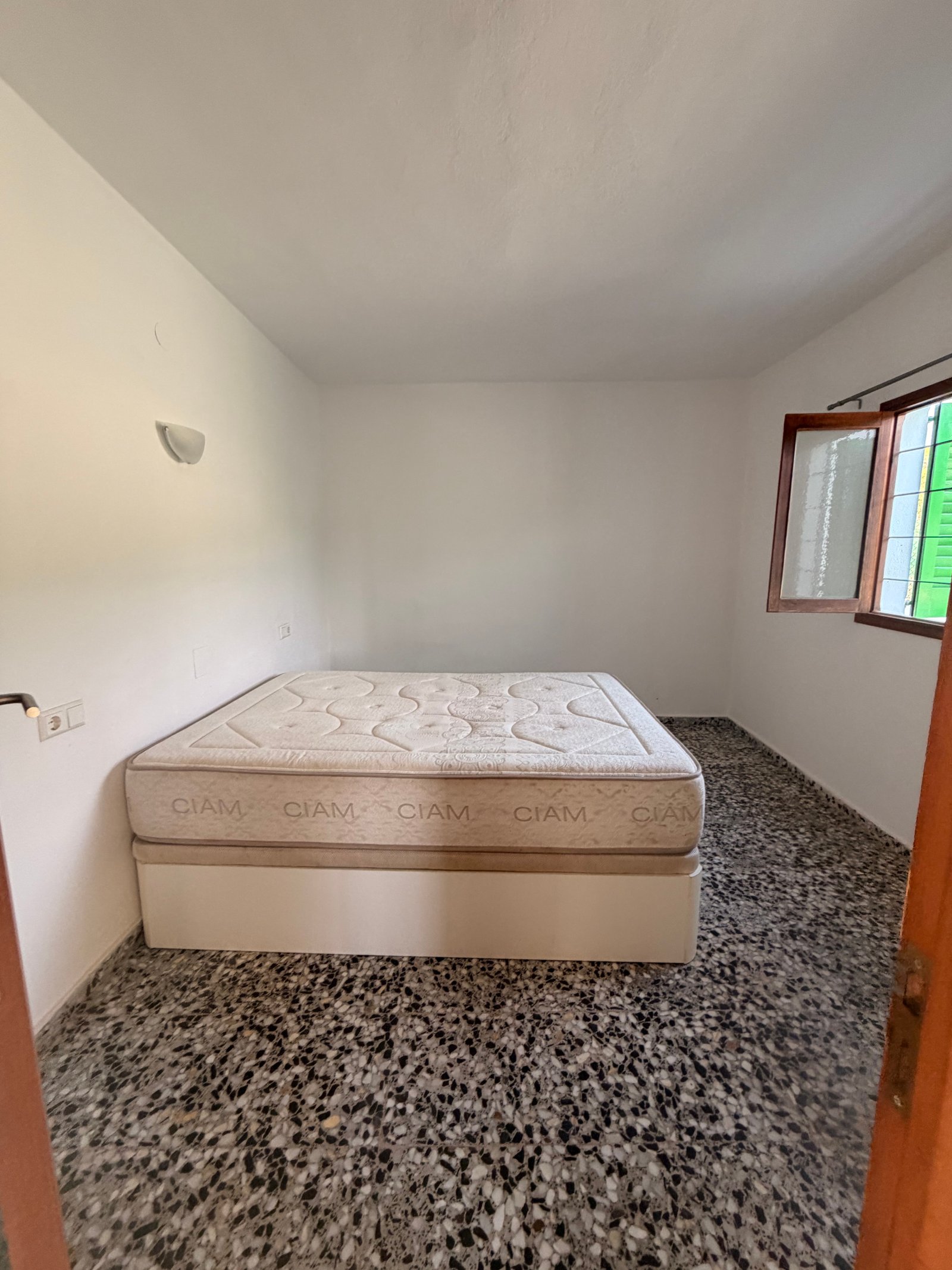 Country House with Garden for Long-Term Rental in Benimussa