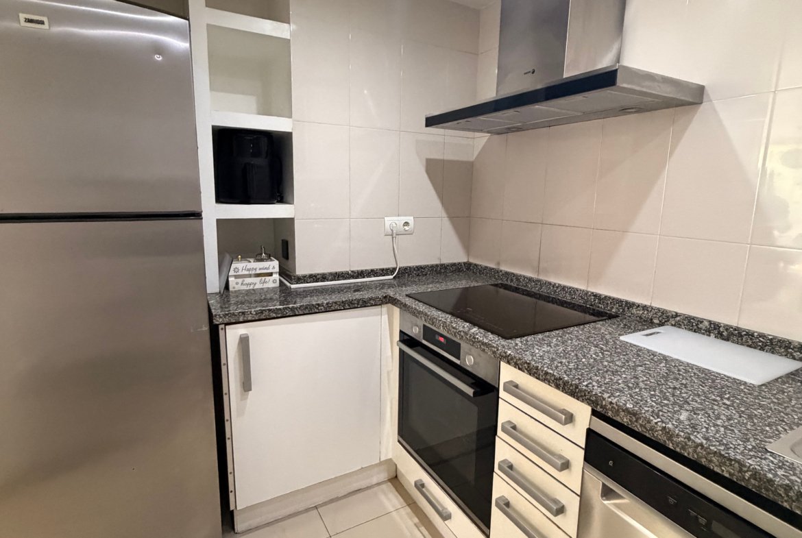 Ground Floor Apartment with Private Terrace in Ibiza