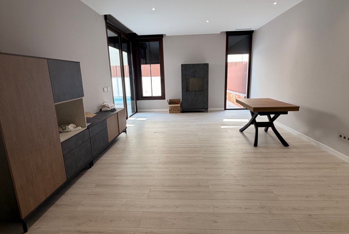 New-Build Ground Floor Apartment for Long-Term Rent in Jesús