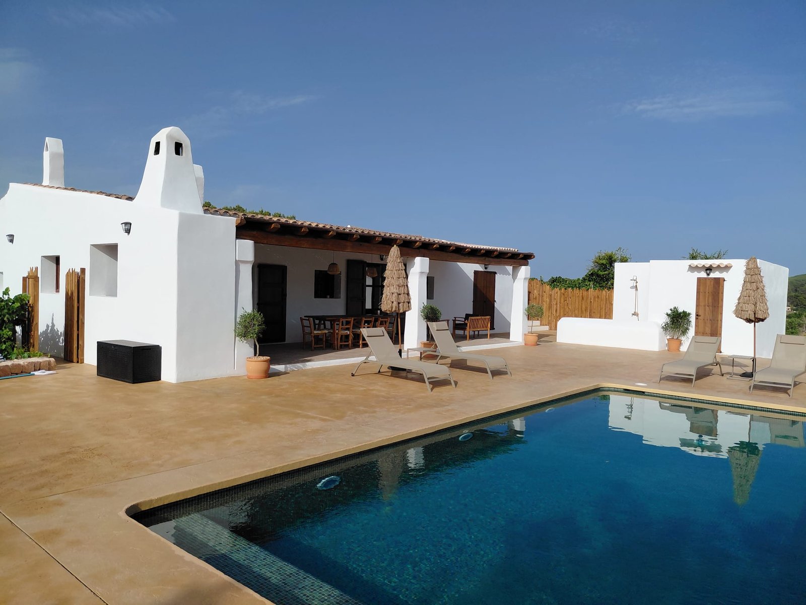 PHOTO-2026-10-05-11-43-07 3-Bedroom Family Home Near Santa Gertrudis – 9 to 10 Month Rental