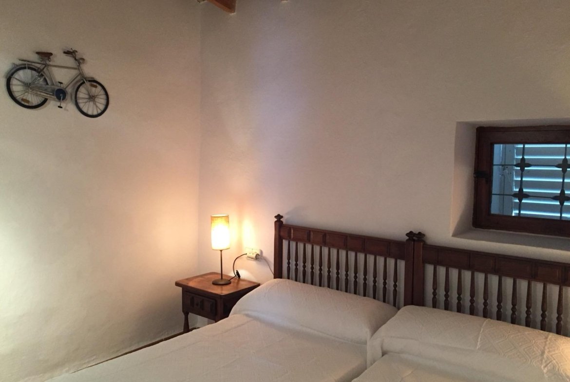 3-Bedroom Family Home Near Santa Gertrudis – 9 to 10 Month Rental