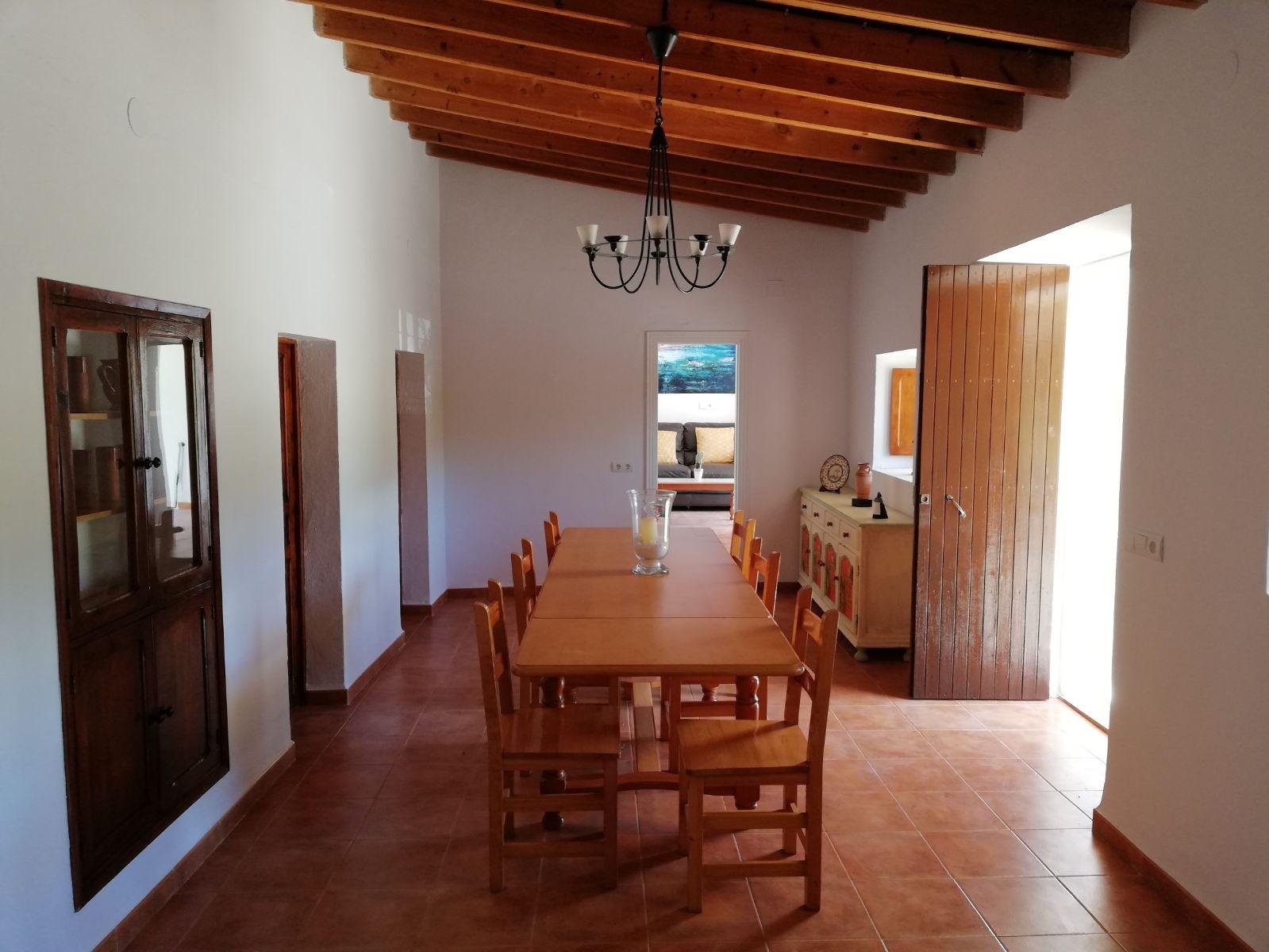 PHOTO-2026-10-05-11-43-10 3-Bedroom Family Home Near Santa Gertrudis – 9 to 10 Month Rental