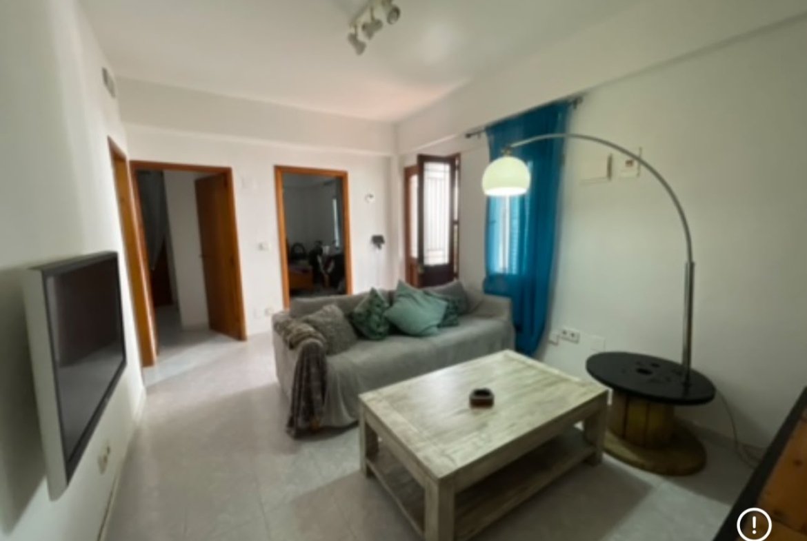 Ground Floor Apartment with Garden for Long-Term Rental in Santa Eulalia