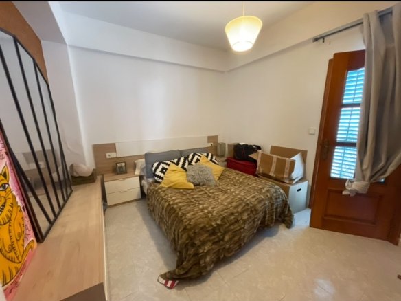 Ground Floor Apartment with Garden for Long-Term Rental in Santa Eulalia
