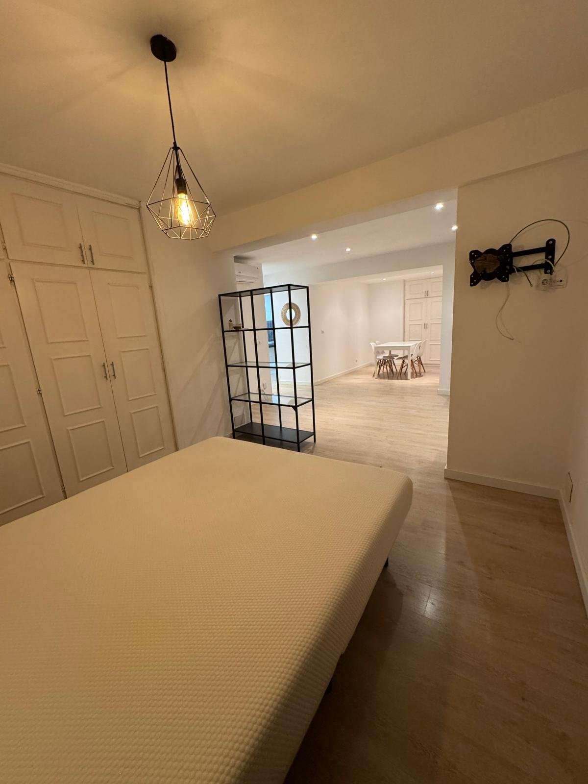 Long-Term Rental Apartment in San Antonio  with Seafront Views