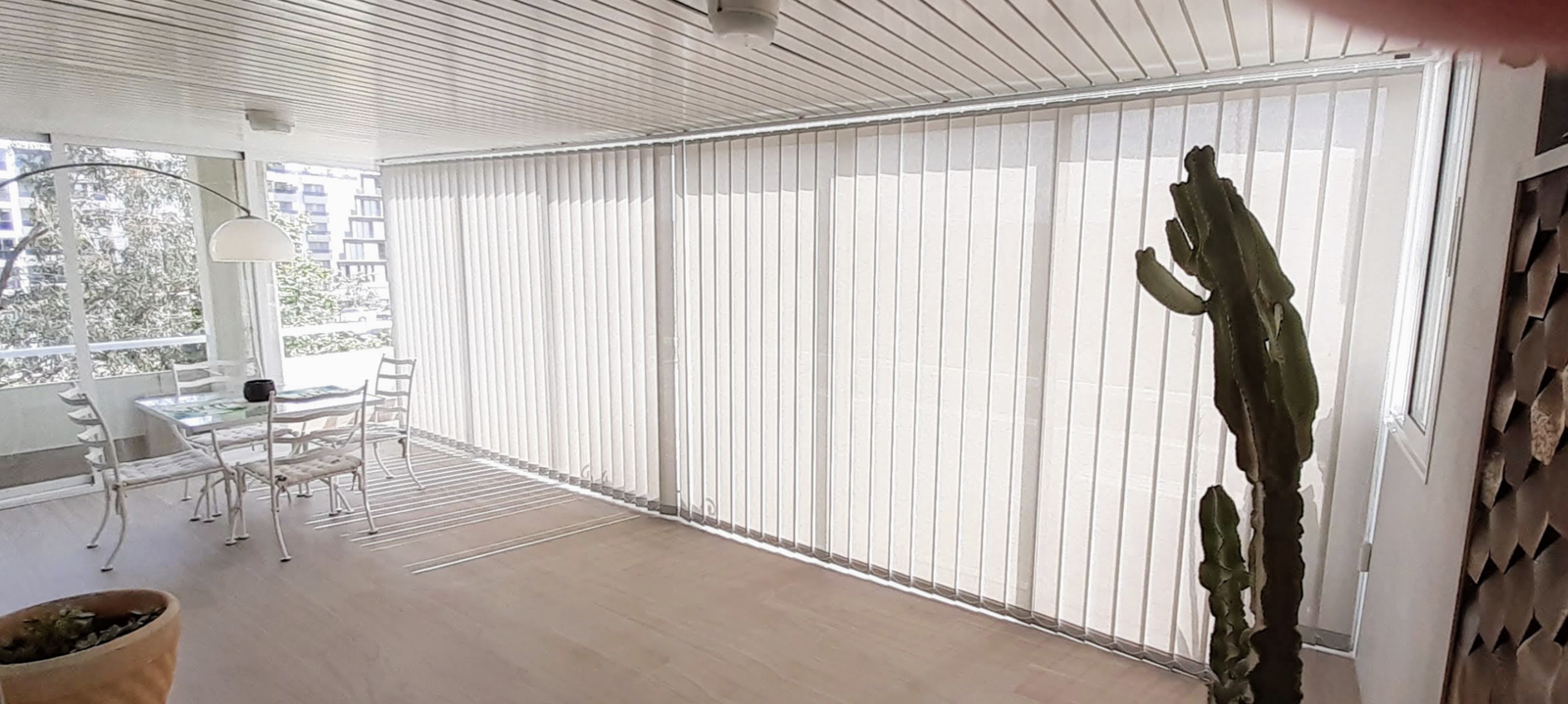Bright 2-Bedroom Apartment for Sale in Marina Botafoch