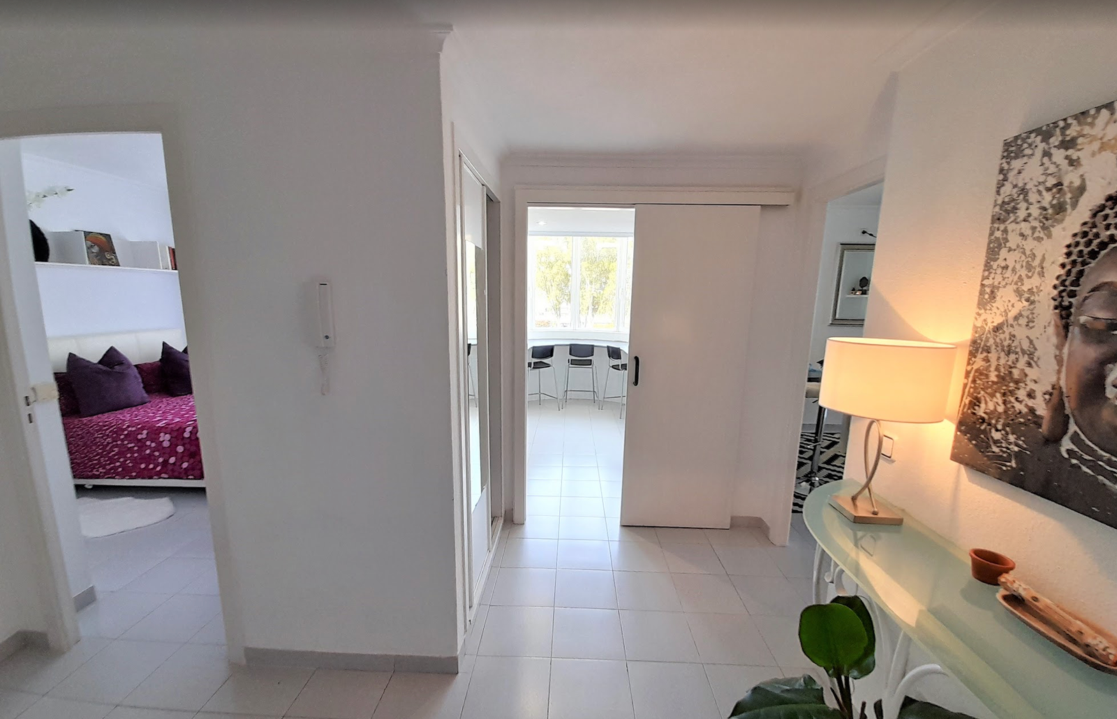 Bright 2-Bedroom Apartment for Sale in Marina Botafoch